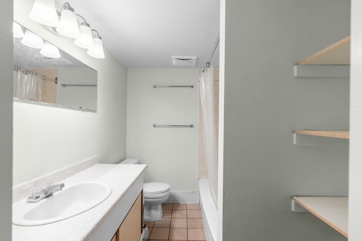 Photo 25 at 3425 W 8th Avenue, Kitsilano, Vancouver West