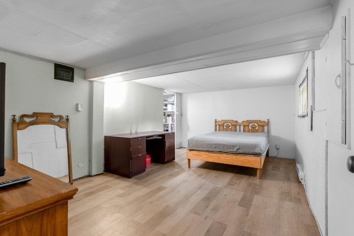 Photo 21 at 3425 W 8th Avenue, Kitsilano, Vancouver West