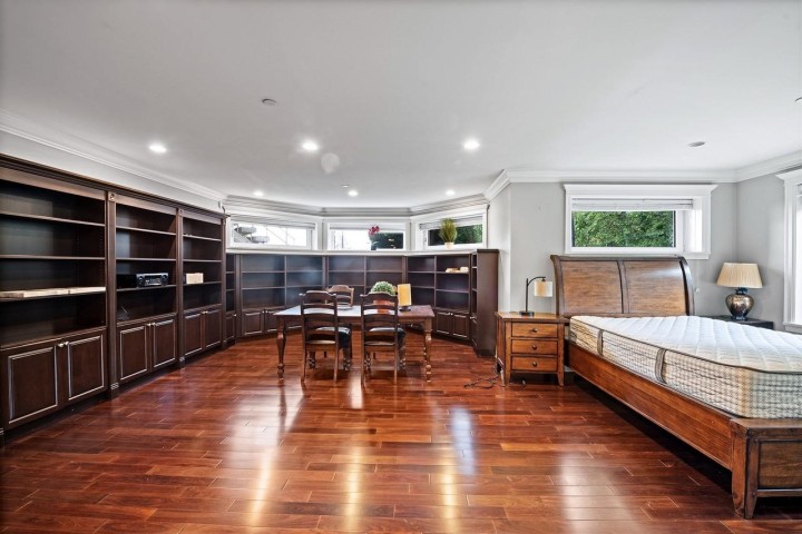 Photo 20 at 761 Eyremount Drive, British Properties, West Vancouver