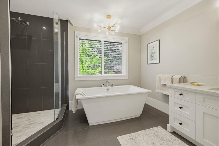 Photo 21 at 1138 Ridgewood Drive, Edgemont, North Vancouver