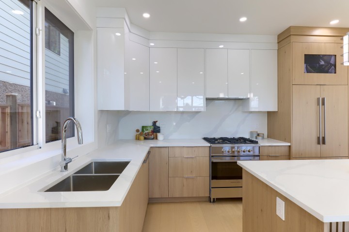 Photo 12 at 1 - 4742 St. Catherines Street, Fraser VE, Vancouver East