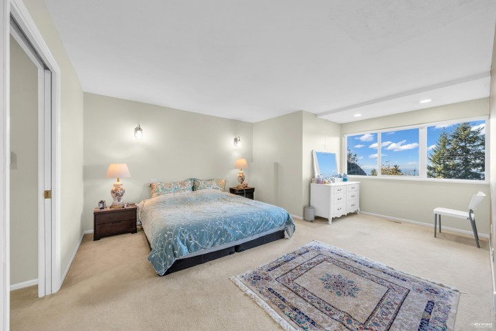 Photo 25 at 4673 Woodburn Road, Cypress Park Estates, West Vancouver