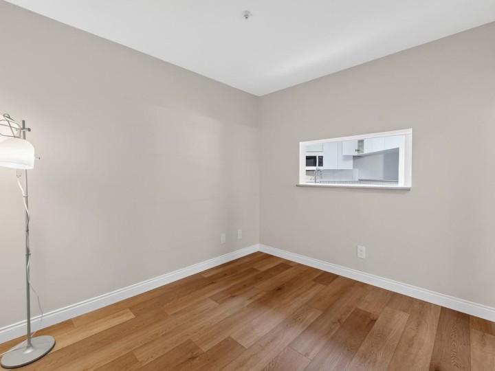 Photo 11 at 109 - 8460 Jellicoe Street, South Marine, Vancouver East