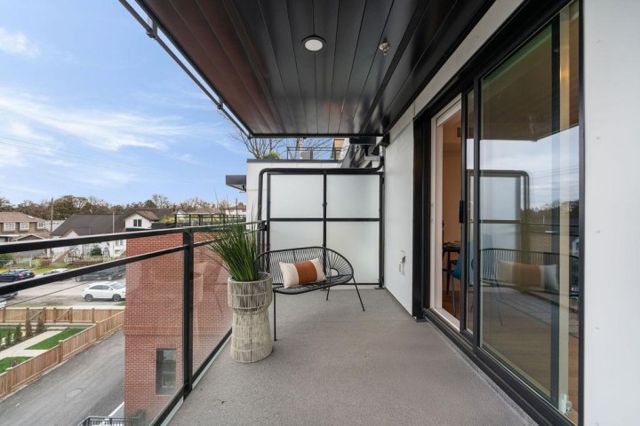 Photo 19 at 311 - 2419 Grant Street, Renfrew VE, Vancouver East