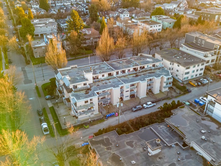 Photo 24 at 313 - 975 E Broadway, Mount Pleasant VE, Vancouver East