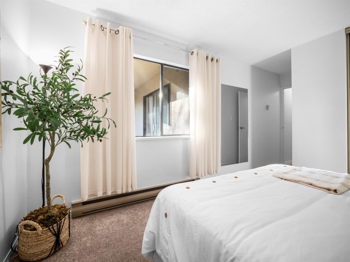 Photo 19 at 313 - 975 E Broadway, Mount Pleasant VE, Vancouver East