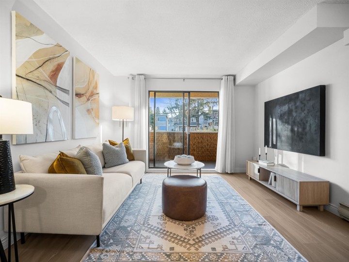 Photo 4 at 313 - 975 E Broadway, Mount Pleasant VE, Vancouver East