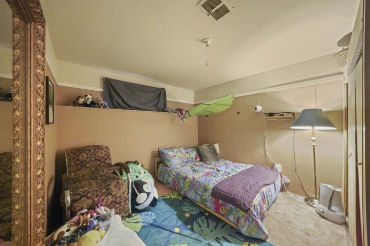 Photo 25 at 2850 E 6th Avenue, Renfrew VE, Vancouver East