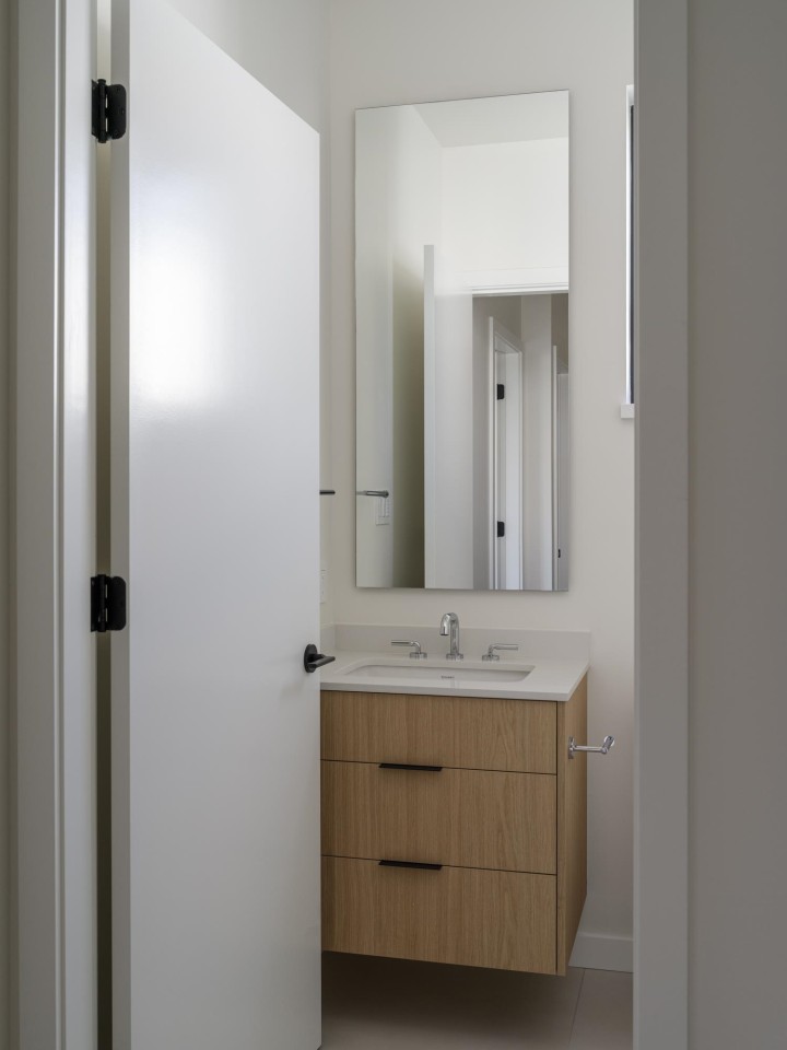 Photo 17 at 893 E 21st Avenue, Fraser VE, Vancouver East