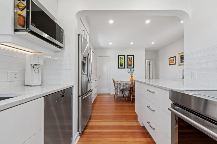 Photo 6 at 38 N Slocan Street, Hastings Sunrise, Vancouver East