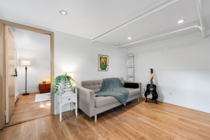 Photo 33 at 38 N Slocan Street, Hastings Sunrise, Vancouver East