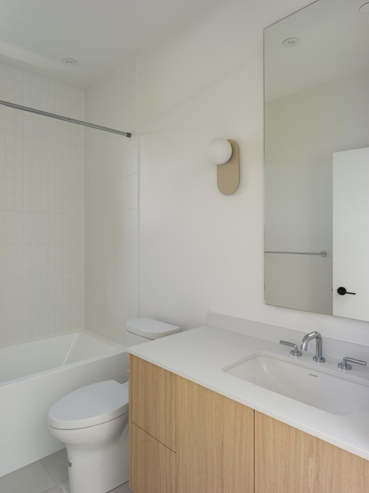 Photo 13 at 891 E 21st Avenue, Fraser VE, Vancouver East