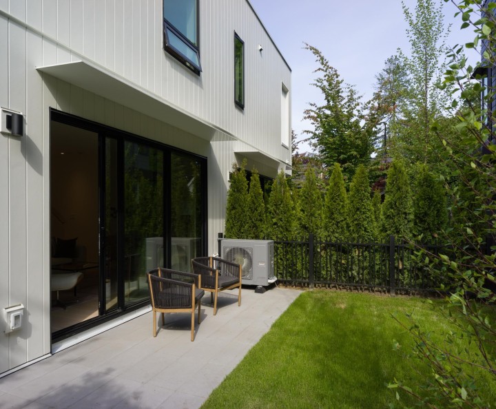 Photo 10 at 891 E 21st Avenue, Fraser VE, Vancouver East