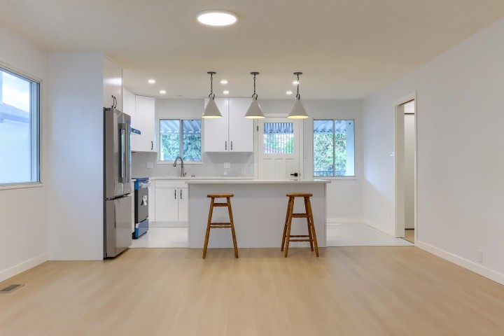 Photo 6 at 3492 E 49th Avenue, Killarney VE, Vancouver East