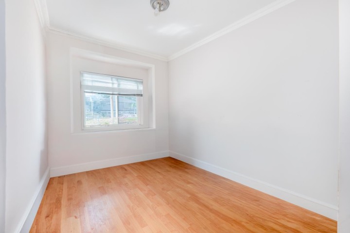 Photo 12 at 5671 Earles Street, Collingwood VE, Vancouver East