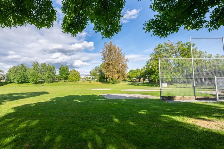 Photo 36 at 5671 Earles Street, Collingwood VE, Vancouver East