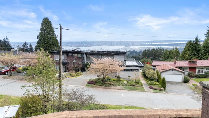 Photo 18 at 234 Rondoval Crescent, Upper Delbrook, North Vancouver