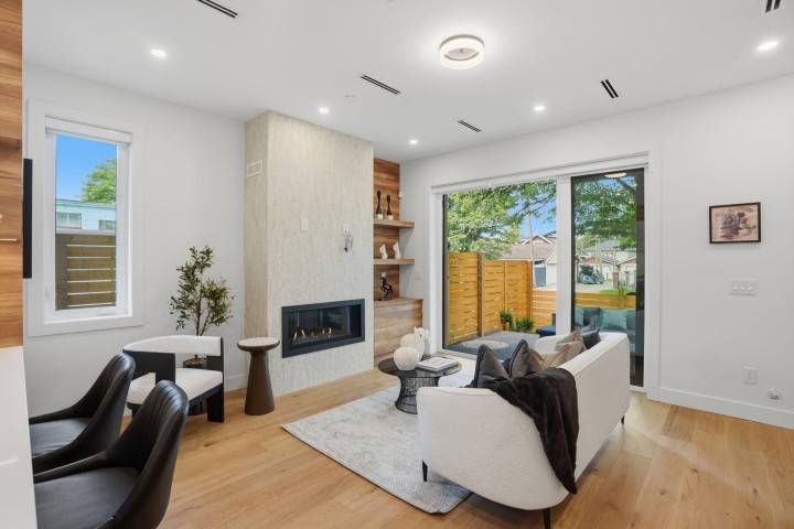 Photo 14 at 1 - 2438 E 20th Avenue, Renfrew Heights, Vancouver East