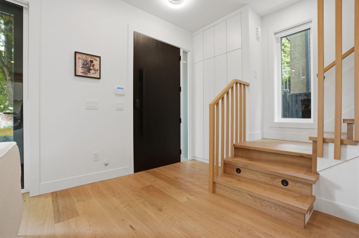 Photo 18 at 1 - 2438 E 20th Avenue, Renfrew Heights, Vancouver East