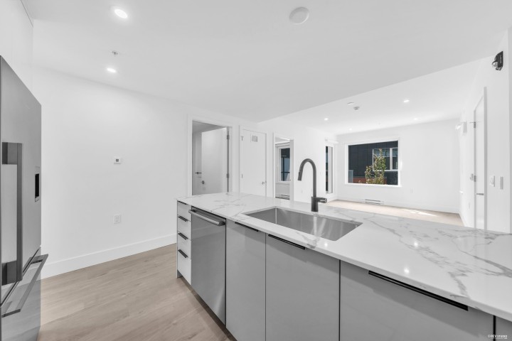 Photo 6 at 2210 E 1st Avenue, Grandview Woodland, Vancouver East
