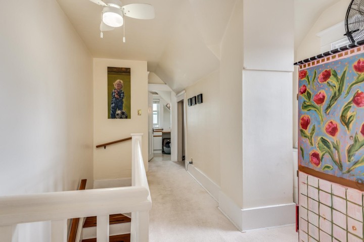 Photo 16 at 341 E 58th Avenue, South Vancouver, Vancouver East