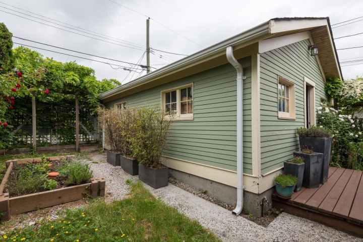 Photo 33 at 341 E 58th Avenue, South Vancouver, Vancouver East