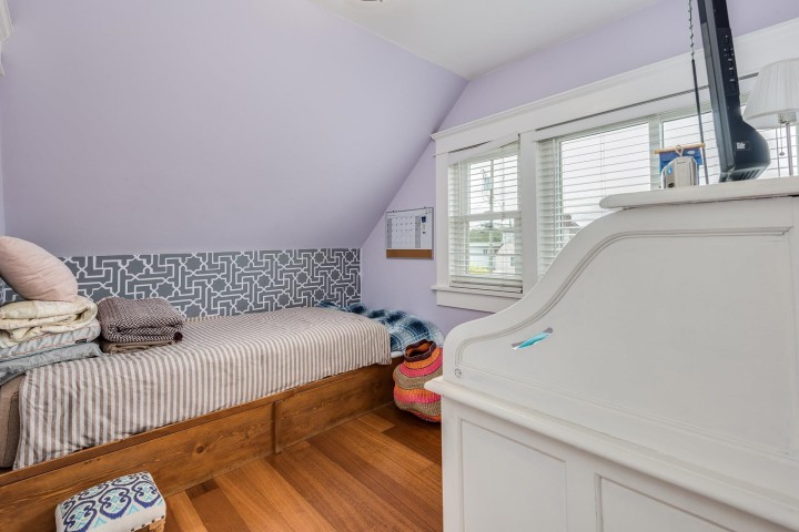 Photo 19 at 341 E 58th Avenue, South Vancouver, Vancouver East