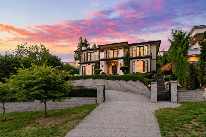 Photo 1 at 1485 Camelot Road, Chartwell, West Vancouver