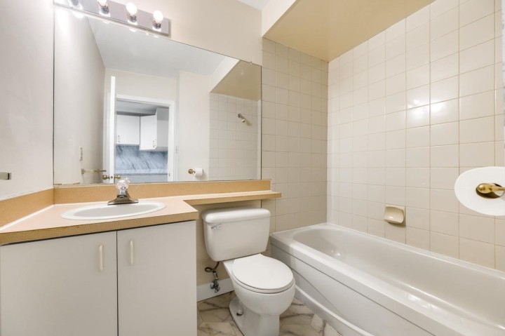 Photo 17 at 2547 E 34th Avenue, Collingwood VE, Vancouver East