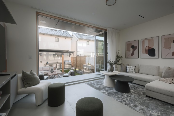 Photo 18 at 4717 Lanark Street, Knight, Vancouver East