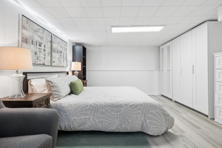Photo 25 at 936 W 17th Avenue, Cambie, Vancouver West