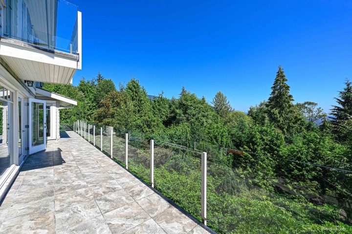 Photo 32 at 1444 Sandhurst Place, Chartwell, West Vancouver