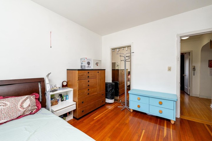 Photo 9 at 3553 Inverness Street, Knight, Vancouver East