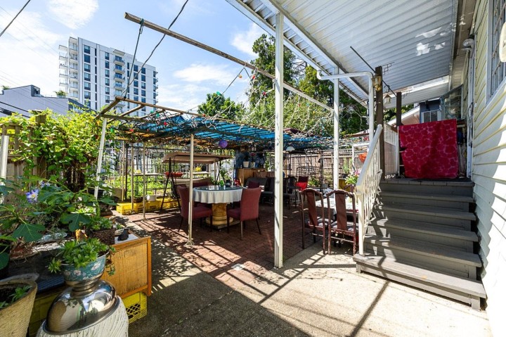 Photo 24 at 3553 Inverness Street, Knight, Vancouver East