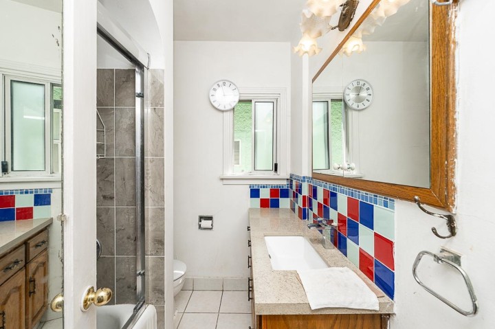 Photo 11 at 3553 Inverness Street, Knight, Vancouver East
