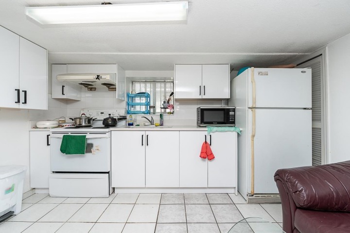 Photo 19 at 3553 Inverness Street, Knight, Vancouver East