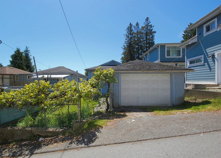 Photo 14 at 1333 E 41st Avenue, Knight, Vancouver East