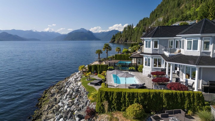 Photo 1 at 8 Ocean Point Drive, Howe Sound, West Vancouver