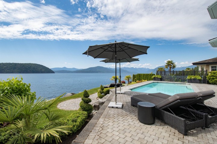 Photo 35 at 8 Ocean Point Drive, Howe Sound, West Vancouver