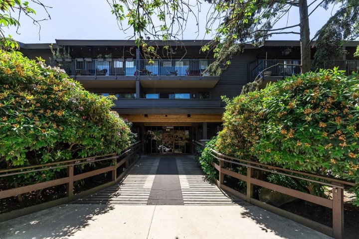 Photo 36 at 312 - 330 E 7th Avenue, Mount Pleasant VE, Vancouver East