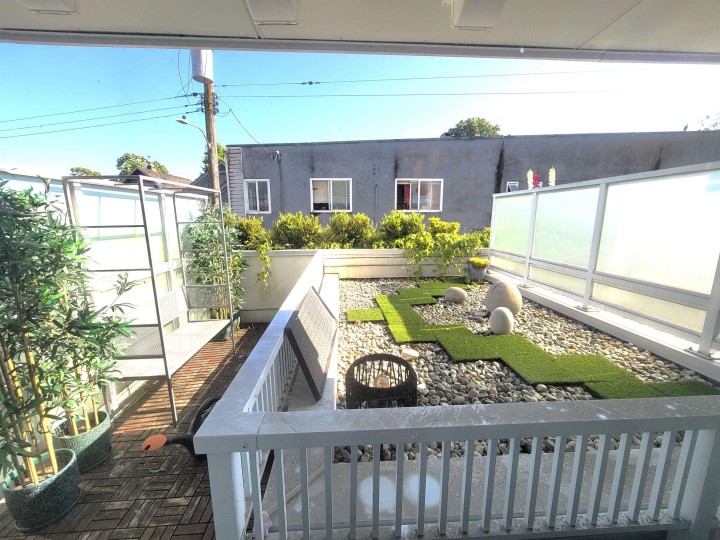 Photo 6 at 211 - 2508 Fraser Street, Mount Pleasant VE, Vancouver East