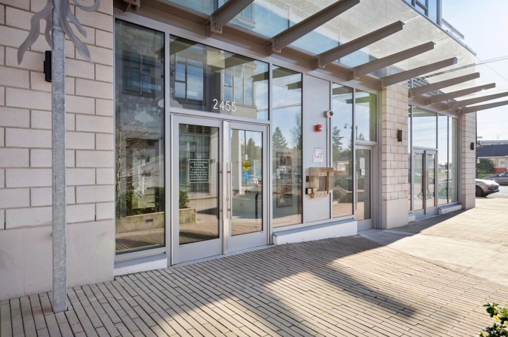 Photo 31 at 302 - 2455 Kingsway, Collingwood VE, Vancouver East