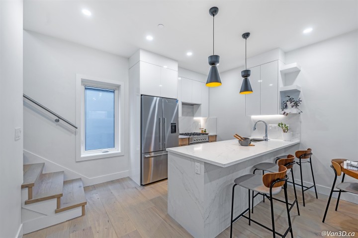 Photo 6 at 2 - 369 E 16th Avenue, Mount Pleasant VE, Vancouver East