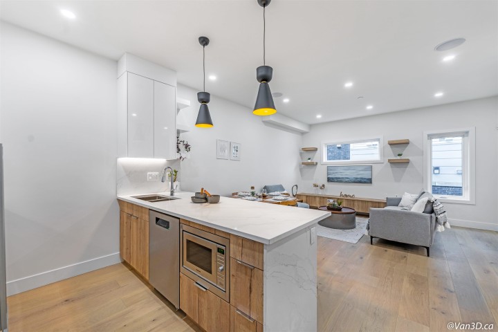Photo 5 at 2 - 369 E 16th Avenue, Mount Pleasant VE, Vancouver East