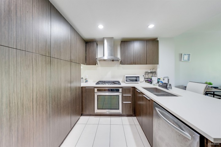 Photo 8 at 502 - 6033 Gray Avenue, University VW, Vancouver West