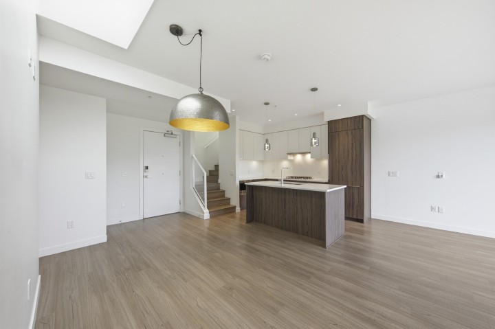Photo 14 at 501 - 379 E Broadway, Mount Pleasant VE, Vancouver East
