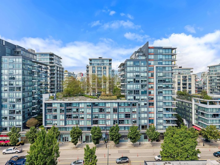 Photo 2 at 213 - 159 W 2nd Avenue, False Creek, Vancouver West