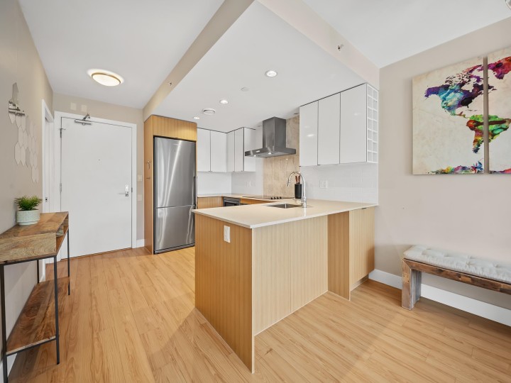 Photo 15 at 213 - 159 W 2nd Avenue, False Creek, Vancouver West