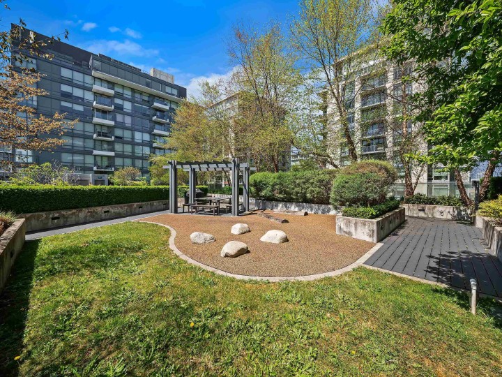 Photo 29 at 213 - 159 W 2nd Avenue, False Creek, Vancouver West