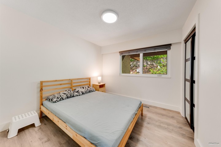 Photo 16 at 3907 Bayridge Place, Bayridge, West Vancouver